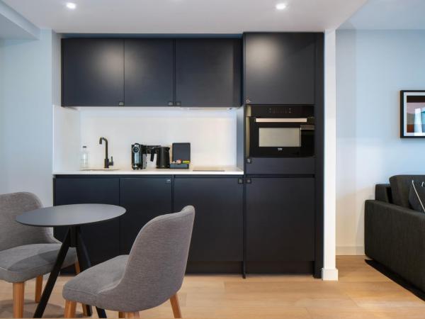 Aparthotel Birmingham : photo 6 de la chambre appartement 1 chambre accessible aux personnes à mobilité réduite