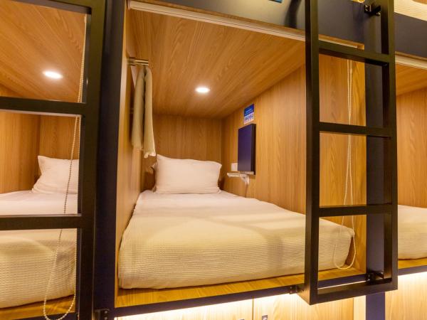 Bluewaters Pods 11 North Canal Road : photo 2 de la chambre lit dans dortoir mixte de 6 lits