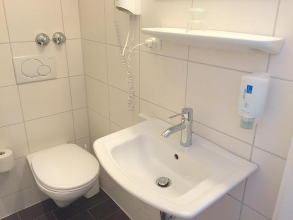 Hotel Bismarck : photo 5 de la chambre chambre double ou lits jumeaux confort - non-fumeurs