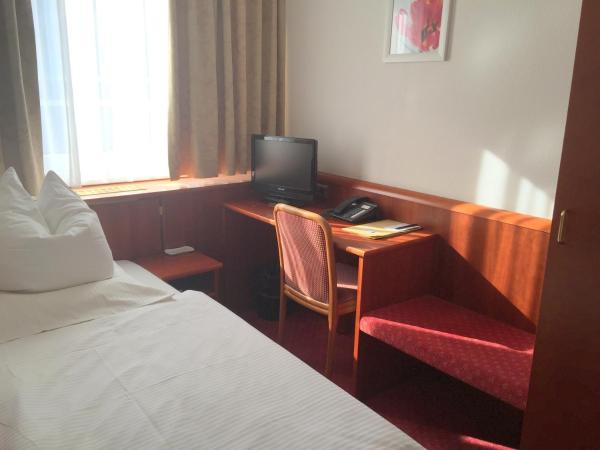 Hotel Bismarck : photo 4 de la chambre chambre simple standard - non-fumeurs