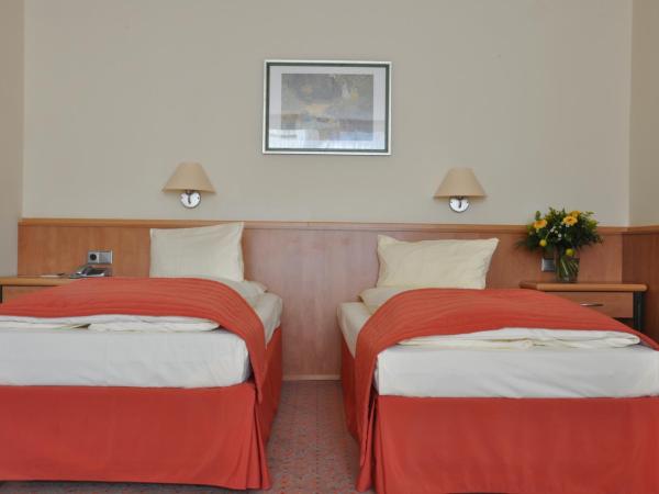 Hotel Steglitz International : photo 3 de la chambre chambre lits jumeaux