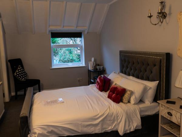 Carlton lodge at Carlton tavern free parking : photo 1 de la chambre chambre double