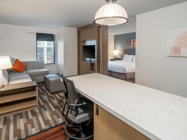 Hyatt House Salt Lake City Downtown : photo 3 de la chambre studio lit king-size avec cuisine
