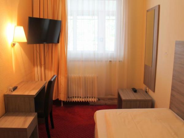Hotel Lorien : photo 4 de la chambre chambre simple standard avec douche