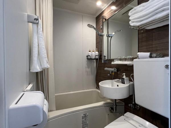 Le Tour Hotel Akihabara Kanda 楽途ホテル神田秋葉原 : photo 8 de la chambre chambre double