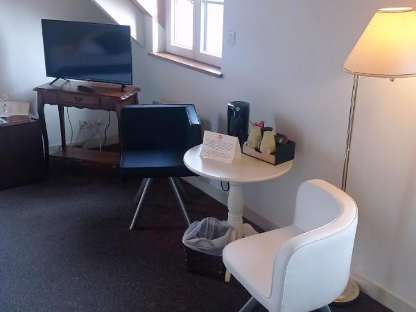 Le Querrien : photo 4 de la chambre chambre double - vue sur mer