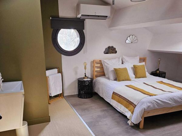 La Maison Grivolas Appartements et Maison d'hôtes : photo 2 de la chambre appartement deluxe