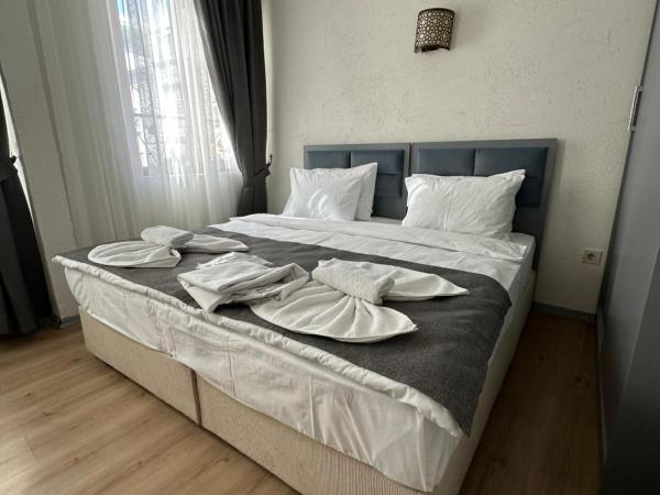 Big Orange Hotel Old City : photo 1 de la chambre chambre lit king-size deluxe