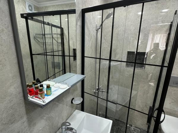 Big Orange Hotel Old City : photo 9 de la chambre chambre lit king-size deluxe