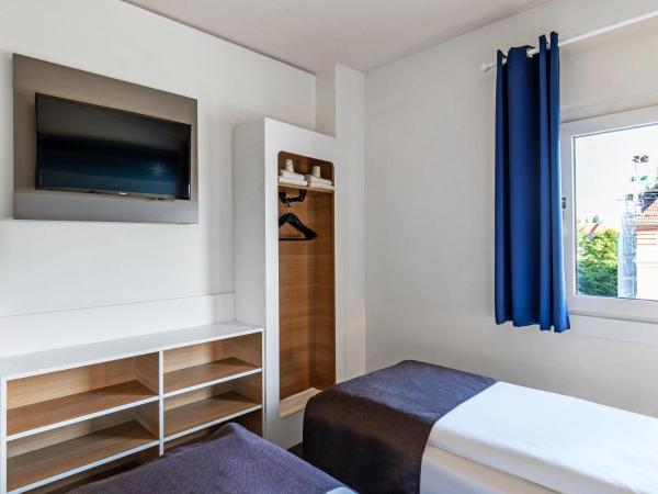 B&B Hotel Hamburg-Altona : photo 5 de la chambre chambre familiale