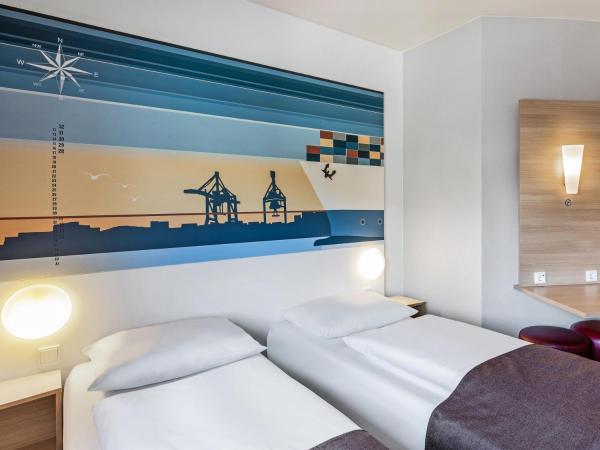 B&B Hotel Hamburg-Altona : photo 4 de la chambre chambre lits jumeaux