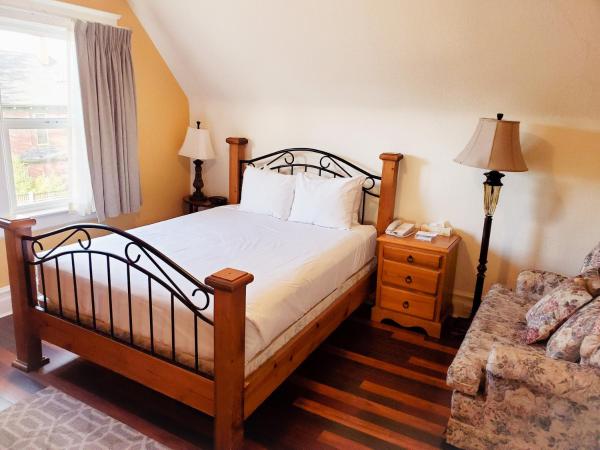 James Bay Inn Hotel, Suites & Cottage : photo 1 de la chambre studio lit queen-size
