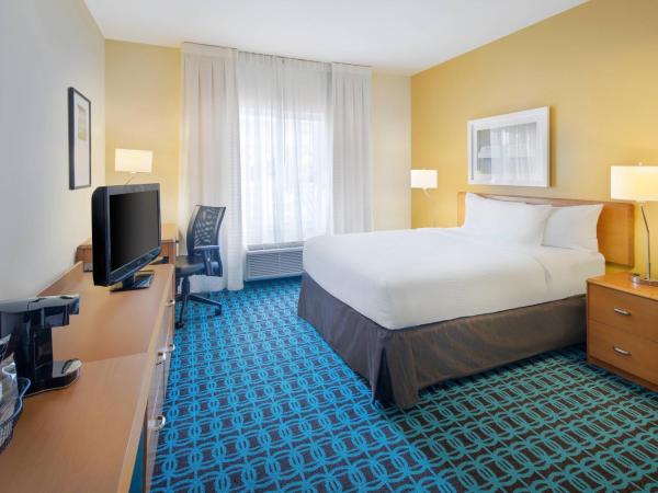 Fairfield Inn & Suites Indianapolis Airport : photo 2 de la chambre chambre double