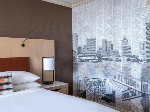 Baltimore Marriott Waterfront : photo 8 de la chambre chambre double ou lit king-size – vue sur ville
