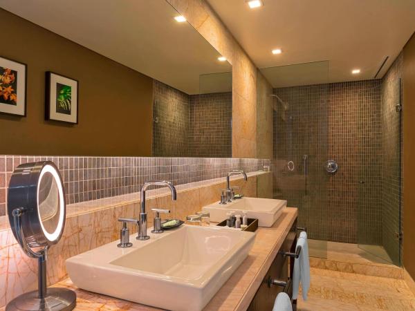 The Westin Santa Fe, Mexico City : photo 4 de la chambre suite junior principale 1 chambre avec accès au salon club