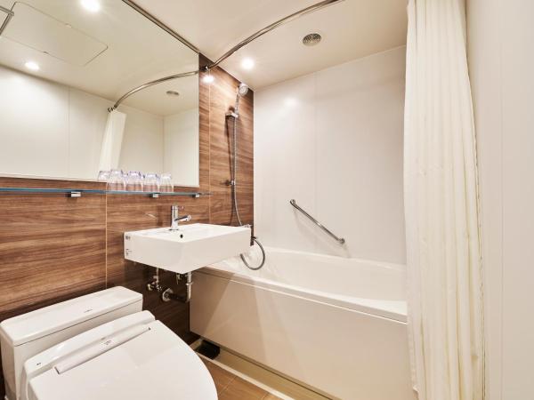 HOTEL MYSTAYS PREMIER Sapporo Park : photo 1 de la chambre chambre lits jumeaux familiale confort - non-fumeurs