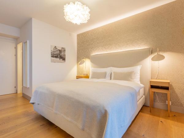 Hotel Edelweiss : photo 9 de la chambre chambre double supérieure avec balcon