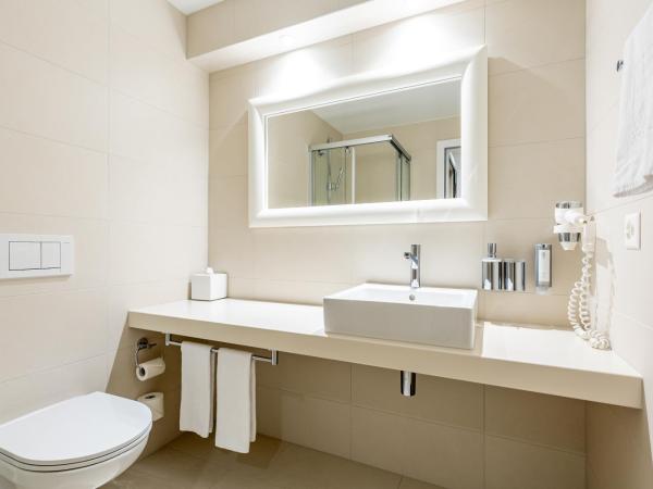 Hotel Edelweiss : photo 6 de la chambre chambre double standard