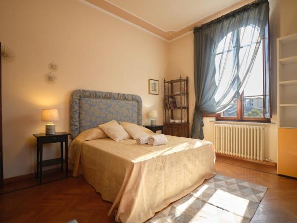 Villa Socini : photo 9 de la chambre chambre double avec salle de bains commune