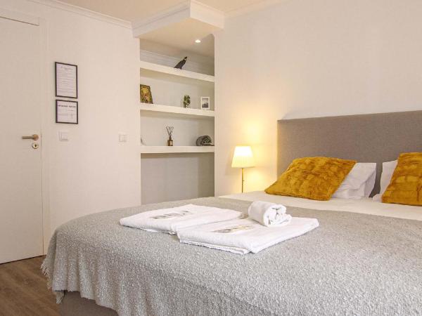 Pine House - Faro Airport, Beach and City Center : photo 4 de la chambre grande chambre double