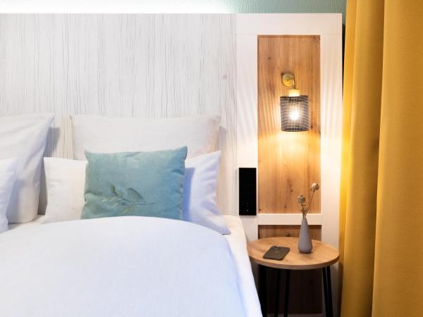 Hotel Engelbertz - Yggotel Pirol : photo 3 de la chambre chambre lit queen-size 