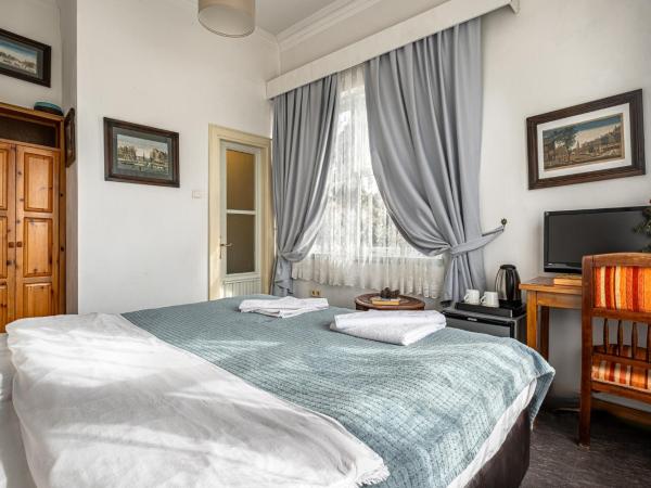 Villa Tulipan : photo 8 de la chambre chambre double ou lits jumeaux standard