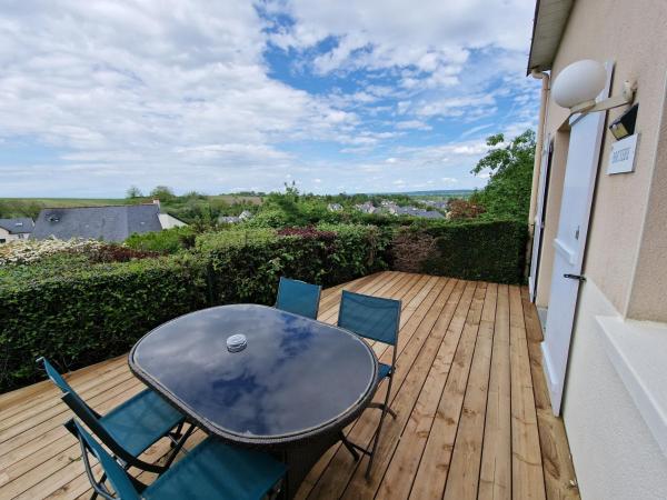 Les Terrasses de Saumur - Hôtel & Appartements - Restaurant & Spa (Logis) : photo 8 de la chambre appartement en duplex