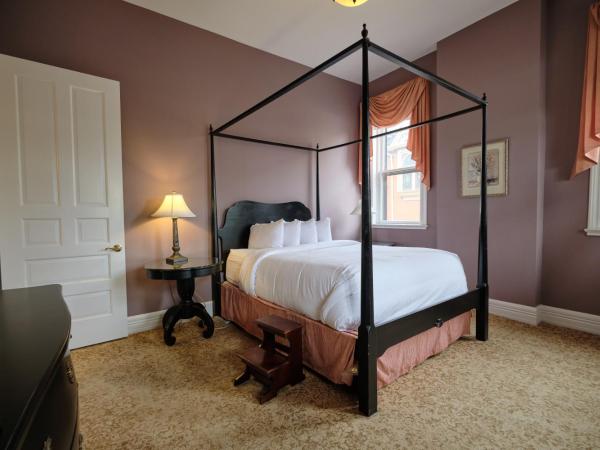 The Inn on Ferry Street : photo 4 de la chambre suite lit queen-size roehm house