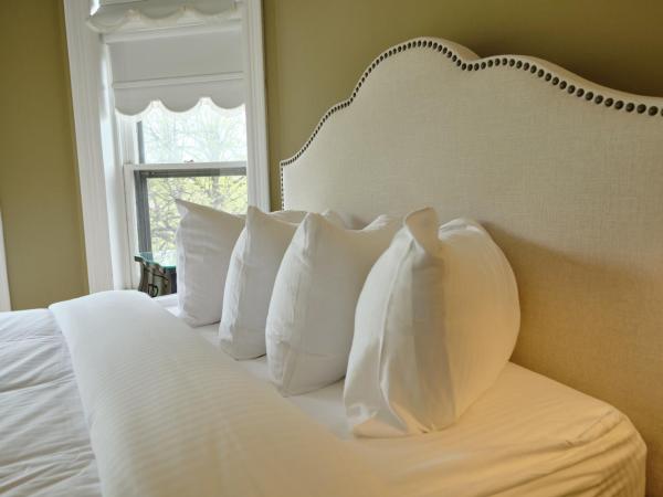 The Inn on Ferry Street : photo 5 de la chambre suite avec 2 lits queen-size roehm house