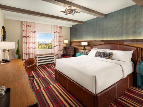 Silverton Casino Lodge - Newly Renovated : photo 6 de la chambre lodge lit king-size