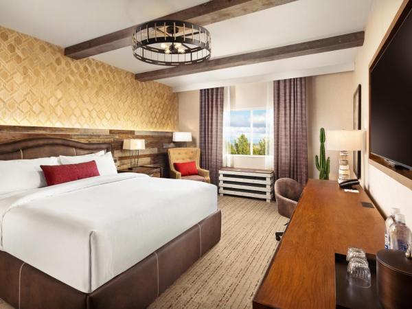 Silverton Casino Lodge - Newly Renovated : photo 4 de la chambre lodge lit king-size