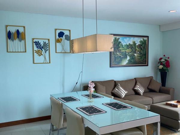 The H Tower Residence by YLS Stay : photo 10 de la chambre chambre double ou lits jumeaux supérieure avec vue sur ville