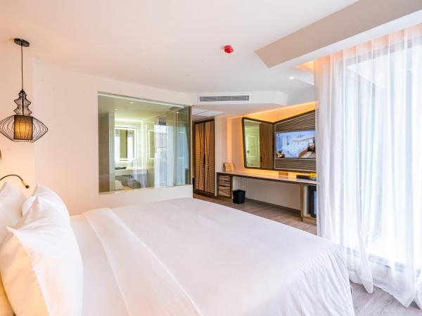 Amethyst Hotel Pattaya : photo 4 de la chambre chambre premier lit king-size