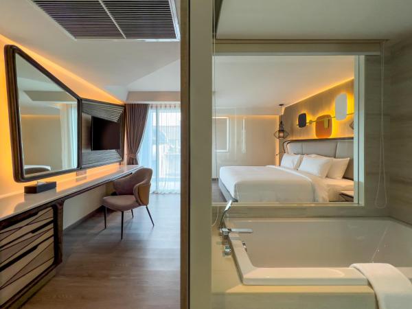 Amethyst Hotel Pattaya : photo 6 de la chambre chambre premier lit king-size