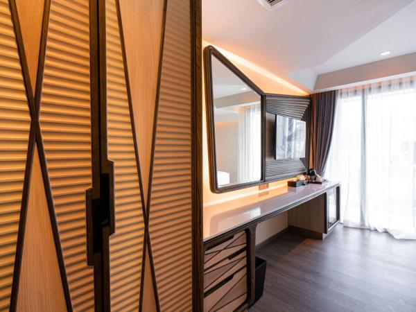 Amethyst Hotel Pattaya : photo 3 de la chambre chambre lits jumeaux premier