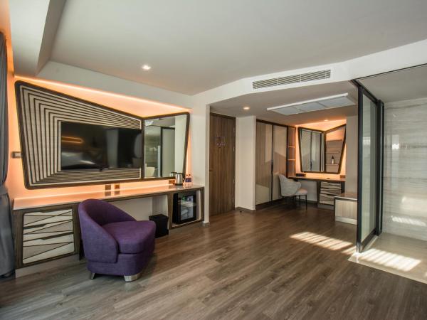 Amethyst Hotel Pattaya : photo 5 de la chambre grande chambre exécutive améthyste