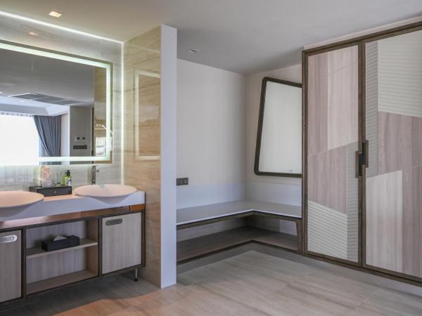 Amethyst Hotel Pattaya : photo 7 de la chambre suite améthyste