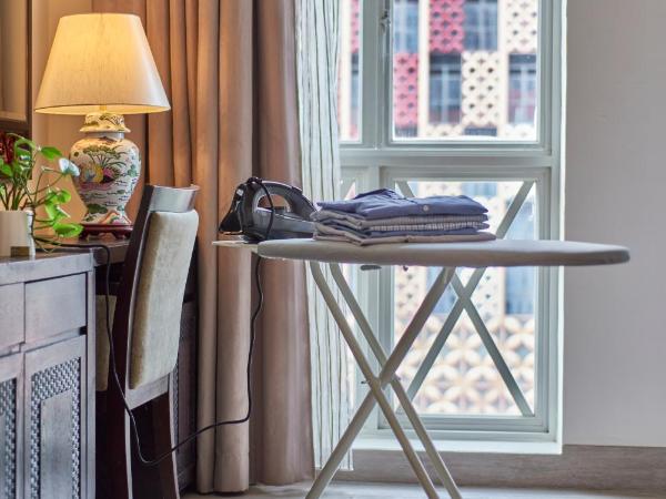 Village Hotel Albert Court by Far East Hospitality : photo 10 de la chambre suite