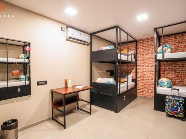 Zostel Mumbai : photo 4 de la chambre lit dans dortoir mixte de 8 lits