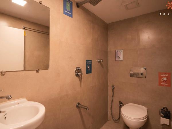 Zostel Mumbai : photo 7 de la chambre lit superposé dans dortoir pour femmes