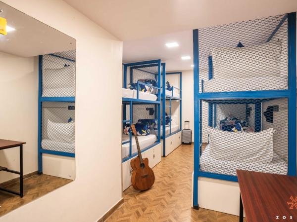 Zostel Mumbai : photo 3 de la chambre lit superposé dans dortoir pour femmes