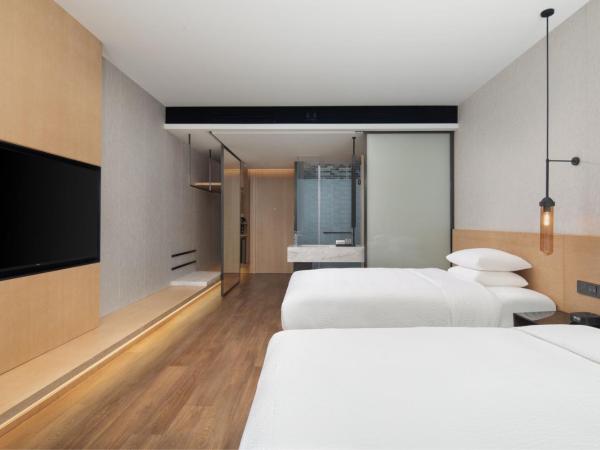 Fairfield by Marriott Shanghai Lingang Special Area : photo 4 de la chambre chambre double standard avec 2 lits doubles - vue sur ville