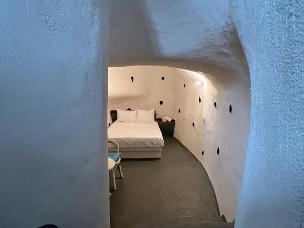 Hotel Thirasia : photo 2 de la chambre chambre quadruple classique