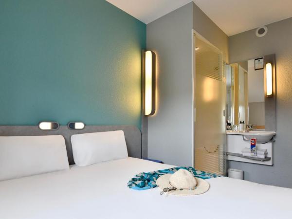 ibis budget Cholet Centre : photo 1 de la chambre chambre double