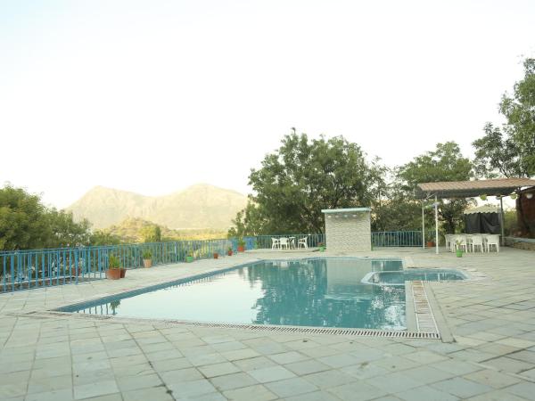 Hill View Resort by Rudrakshi : photo 2 de la chambre tente