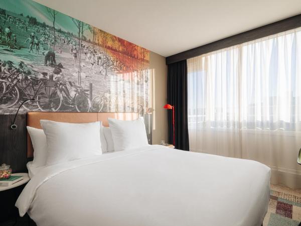 Savoy Hotel Rotterdam : photo 1 de la chambre chambre double avec balcon