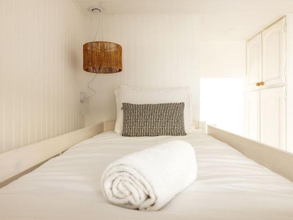 Résidence Marie-Thérèse : photo 1 de la chambre appartement