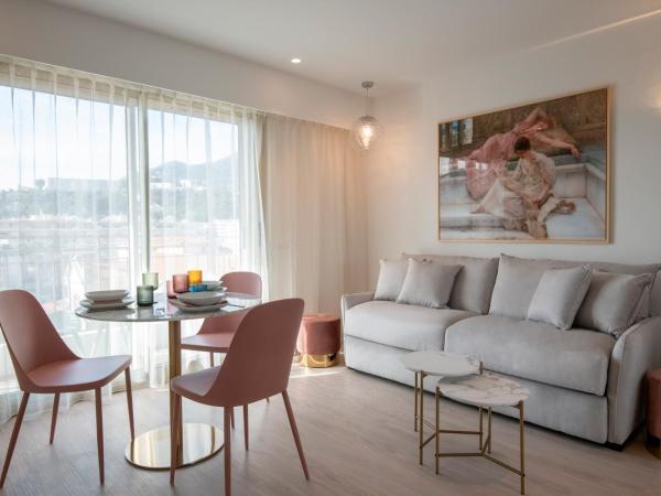 Résidence Hôtelière Chambord au coeur de Menton - entièrement rénovée : photo 9 de la chambre appartement deluxe