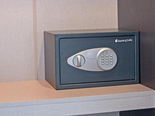 Hideaway Guest House And Bar : photo 7 de la chambre chambre double avec balcon