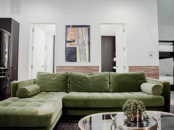 Reunion Hotel : photo 5 de la chambre appartement avec balcon